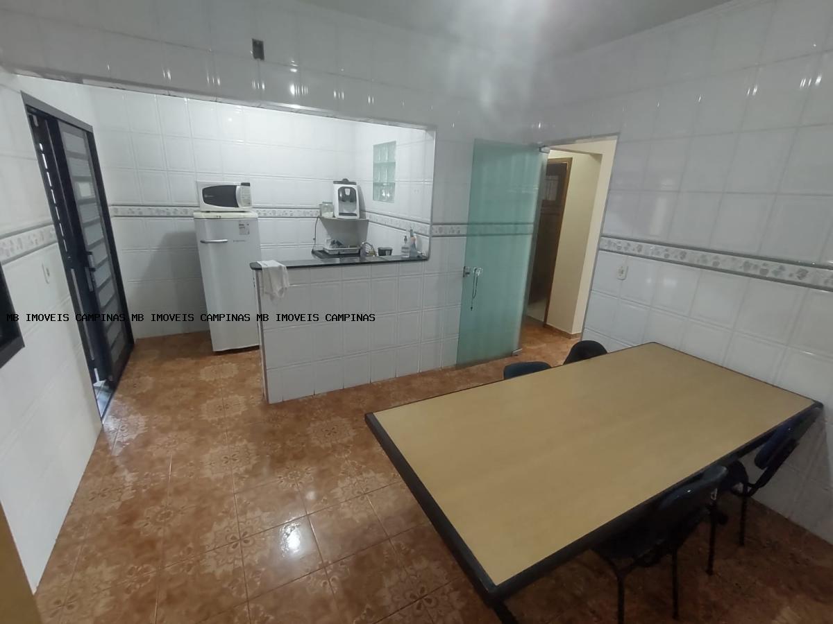 Casa à venda com 2 quartos, 300m² - Foto 16