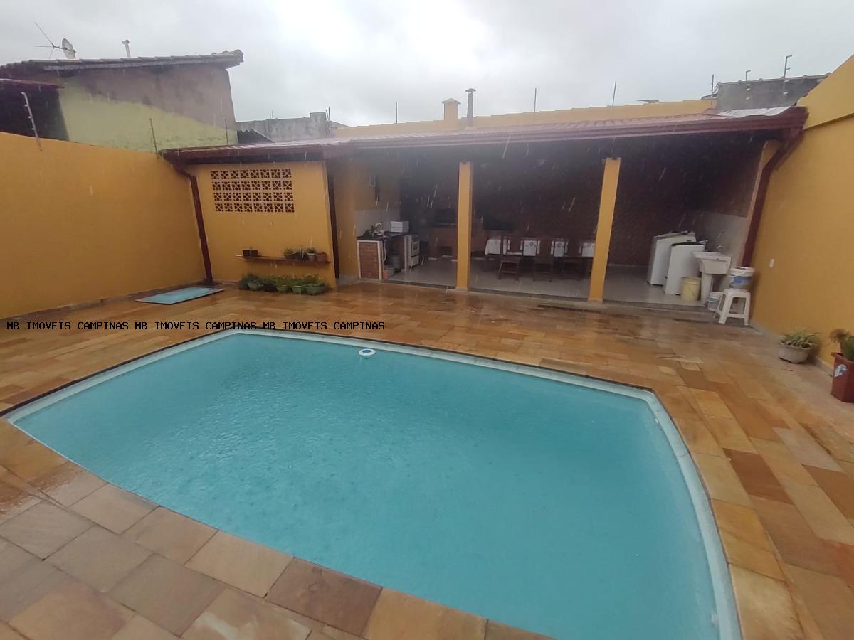 Casa à venda com 3 quartos, 300m² - Foto 19