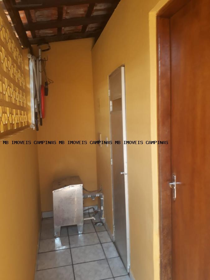 Casa à venda com 3 quartos, 300m² - Foto 20