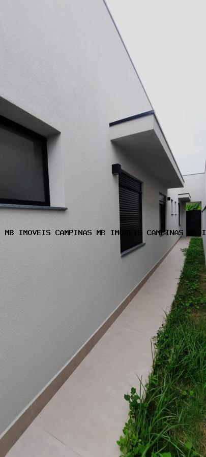 Casa de Condomínio à venda com 3 quartos, 250m² - Foto 28