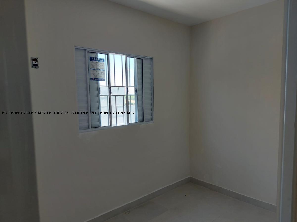 Casa à venda com 2 quartos, 150m² - Foto 3