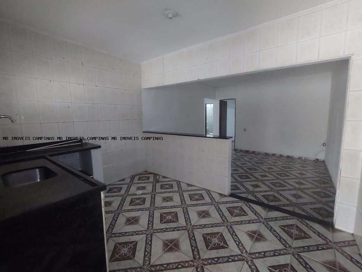 Casa à venda com 2 quartos, 351m² - Foto 11