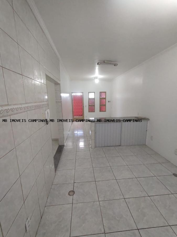 Casa à venda com 5 quartos, 300m² - Foto 15