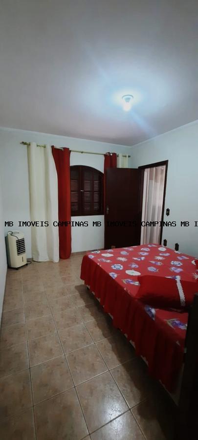 Casa à venda com 3 quartos, 250m² - Foto 16