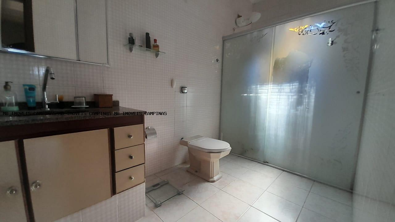 Casa à venda com 3 quartos, 600m² - Foto 22