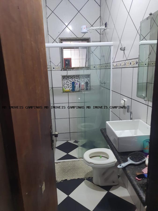 Sobrado à venda com 4 quartos, 200m² - Foto 5