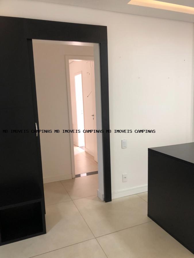 Apartamento à venda com 2 quartos, 70m² - Foto 3