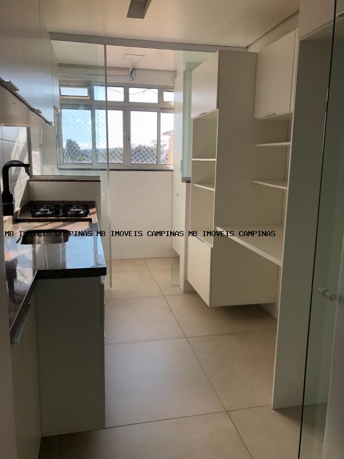 Apartamento à venda com 2 quartos, 70m² - Foto 10