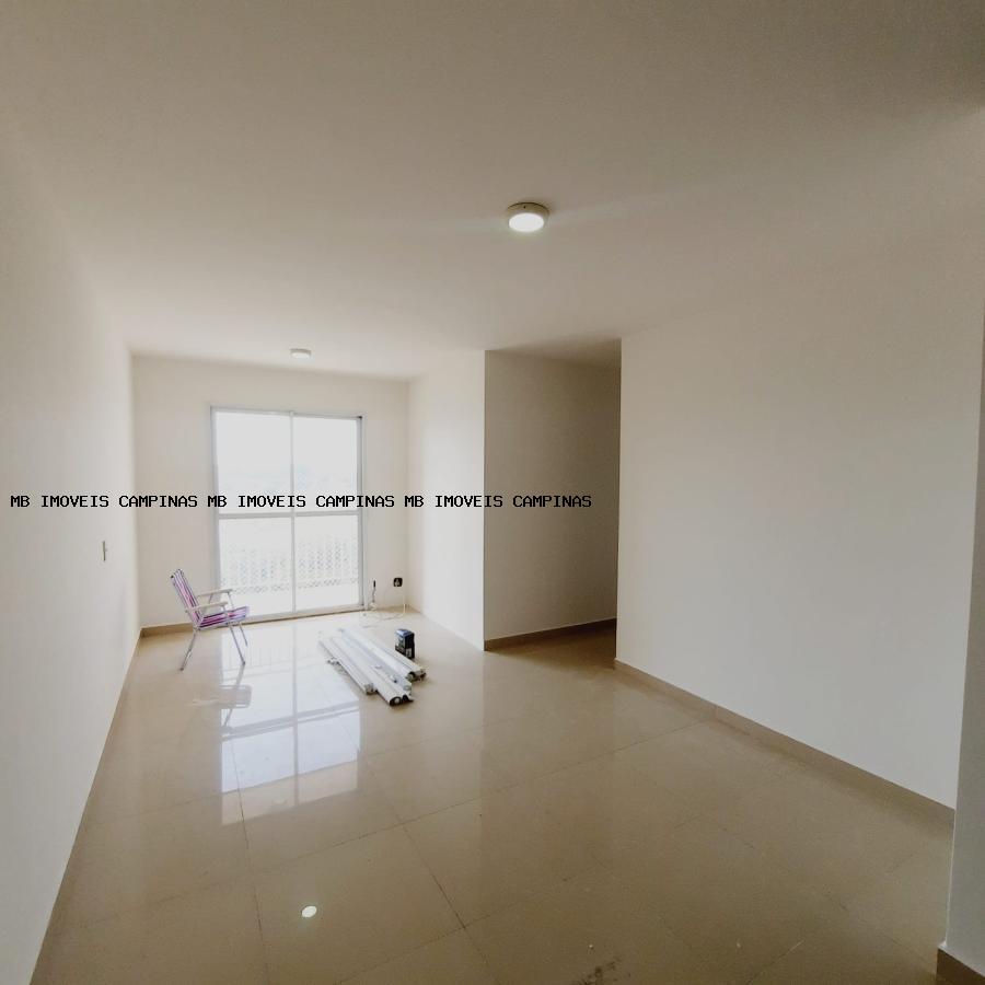 Apartamento à venda com 3 quartos, 66m² - Foto 2