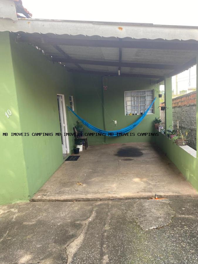 Casa à venda com 5 quartos, 300m² - Foto 2