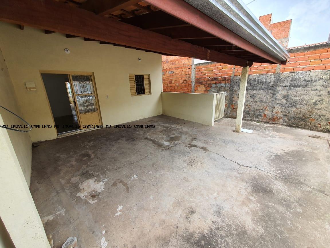 Casa à venda com 6 quartos, 173m² - Foto 3