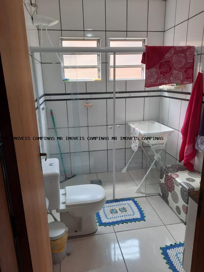 Casa à venda com 2 quartos, 180m² - Foto 10