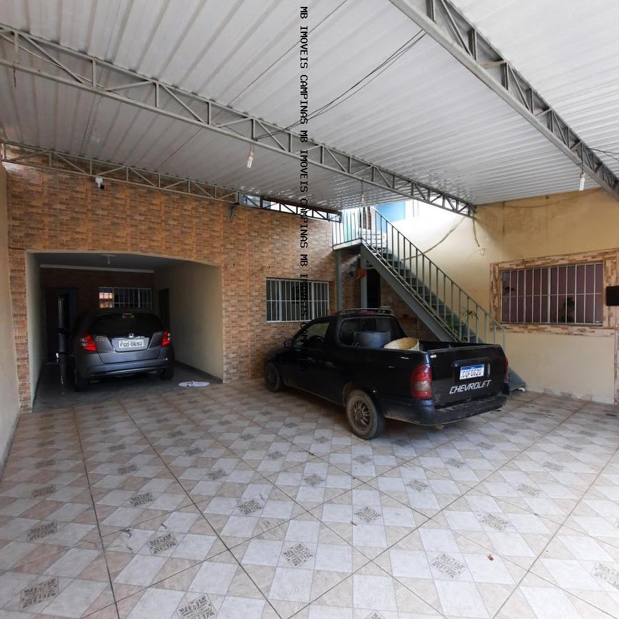 Sobrado à venda com 6 quartos, 300m² - Foto 2