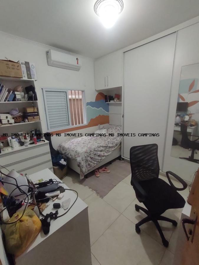 Casa à venda com 4 quartos, 300m² - Foto 10