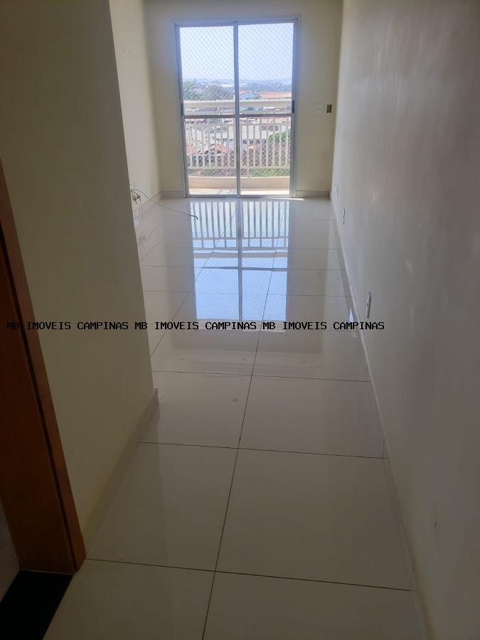 Apartamento à venda com 3 quartos, 68m² - Foto 3