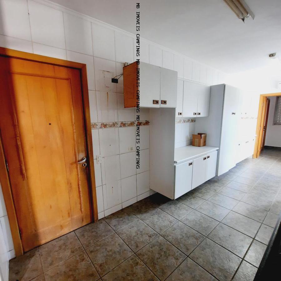 Apartamento à venda com 3 quartos, 150m² - Foto 13