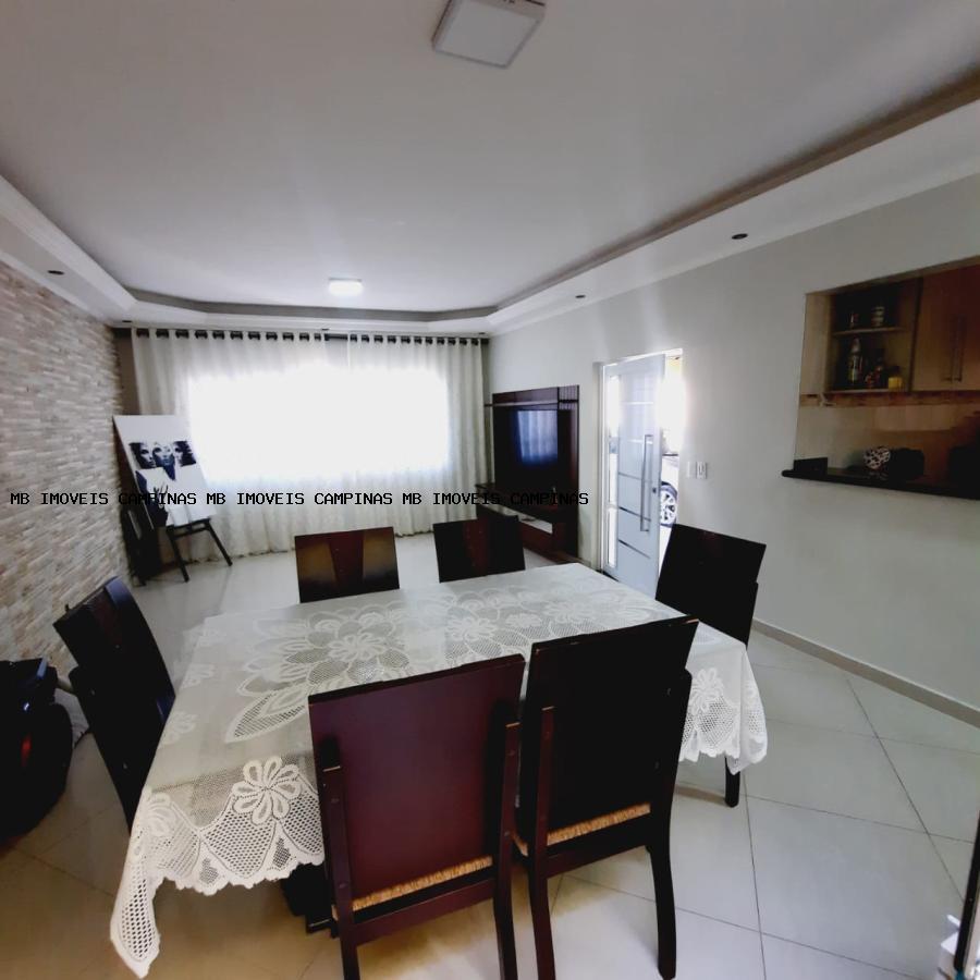 Casa à venda com 3 quartos, 300m² - Foto 5