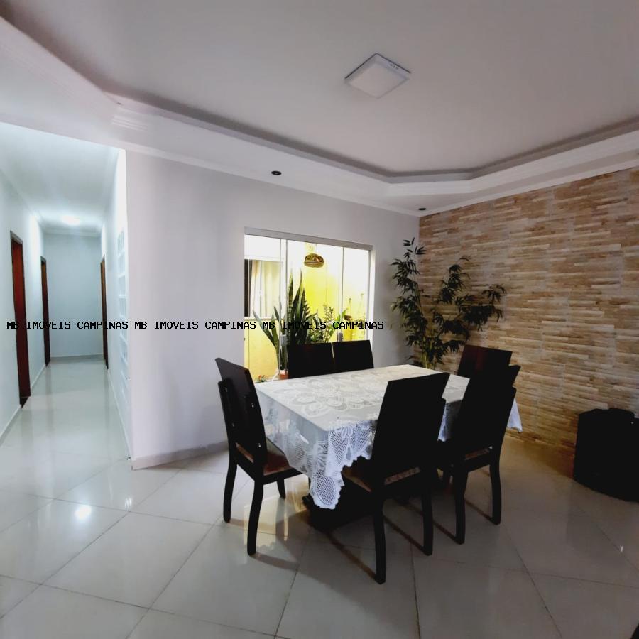 Casa à venda com 3 quartos, 300m² - Foto 10