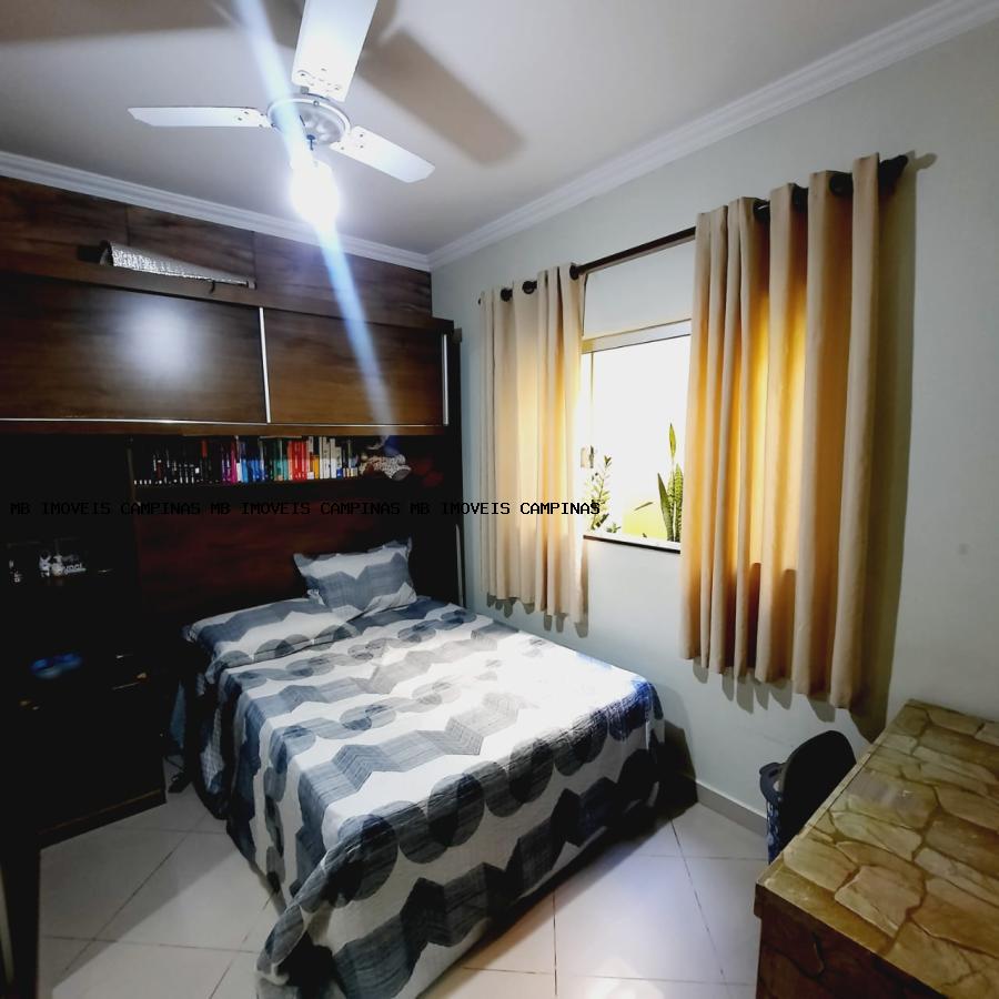 Casa à venda com 3 quartos, 300m² - Foto 16