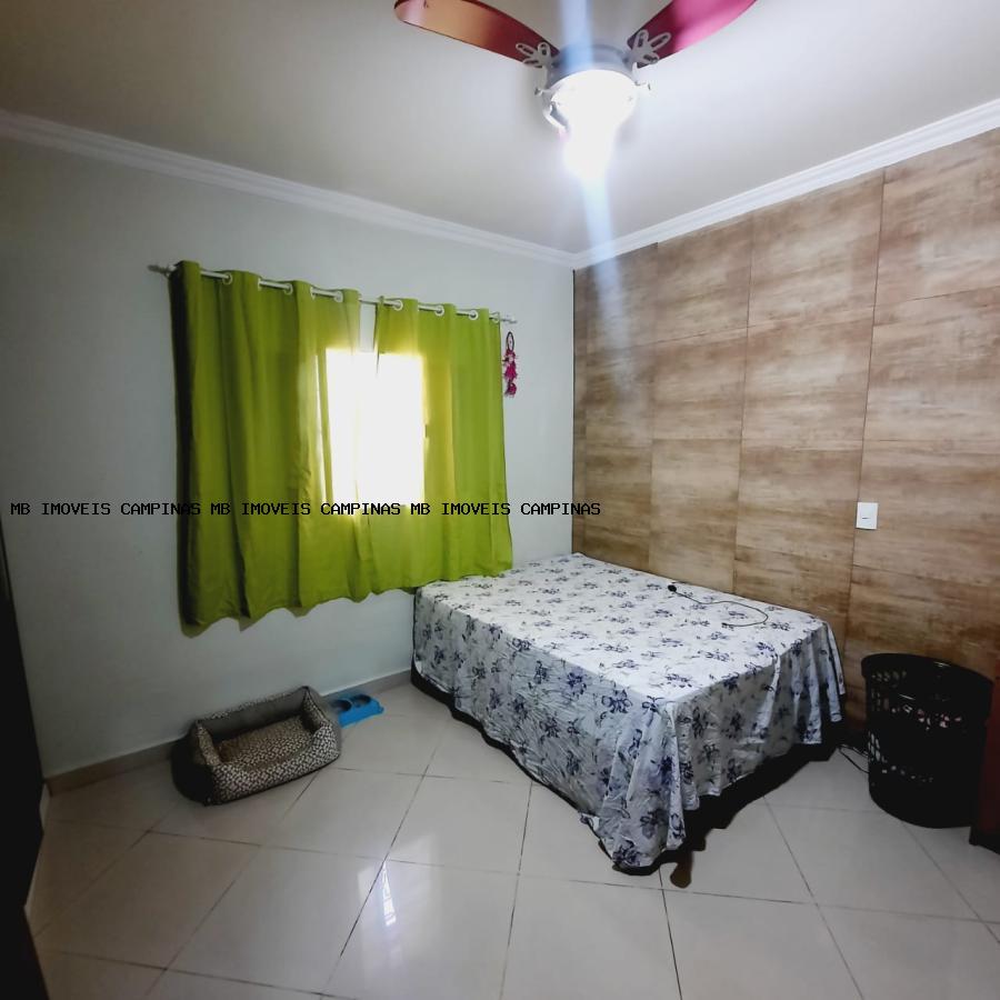 Casa à venda com 3 quartos, 300m² - Foto 17