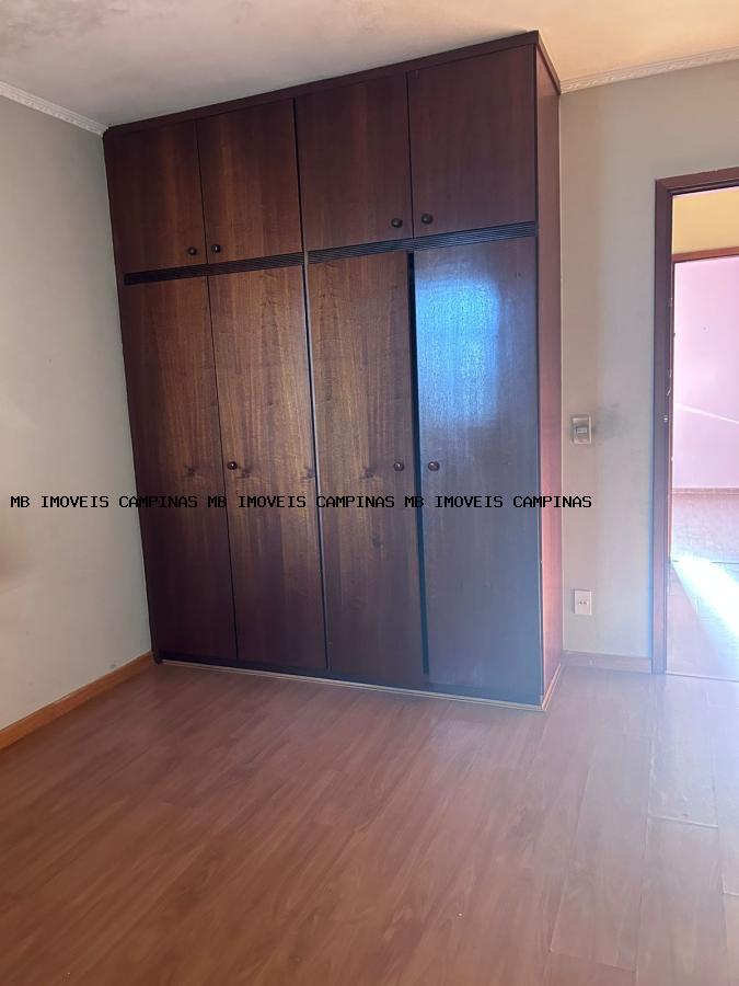 Casa à venda com 2 quartos, 70m² - Foto 12