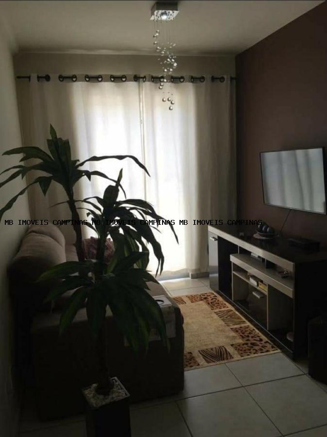 Apartamento à venda com 2 quartos, 67m² - Foto 2