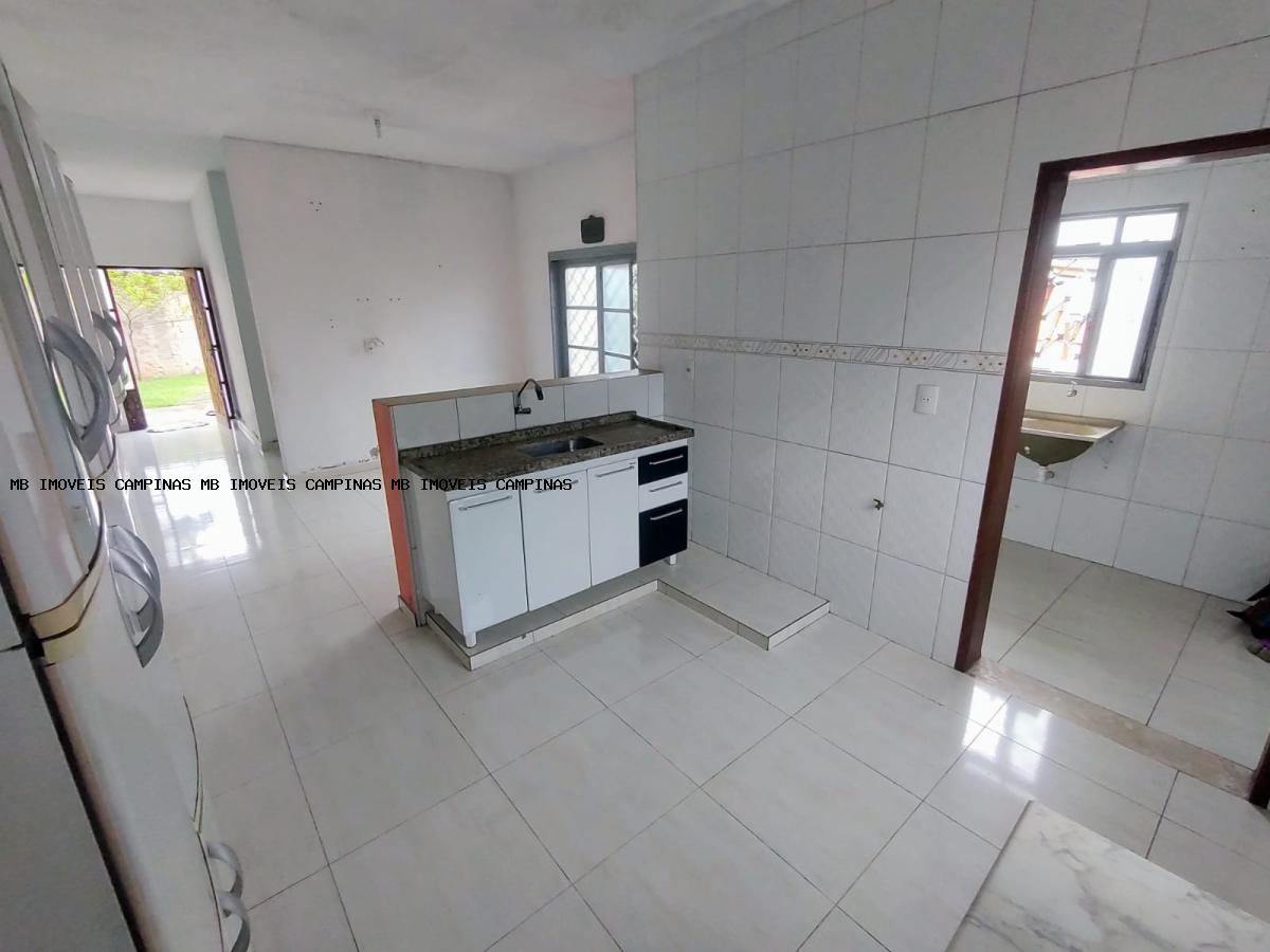 Casa à venda com 2 quartos, 385m² - Foto 13