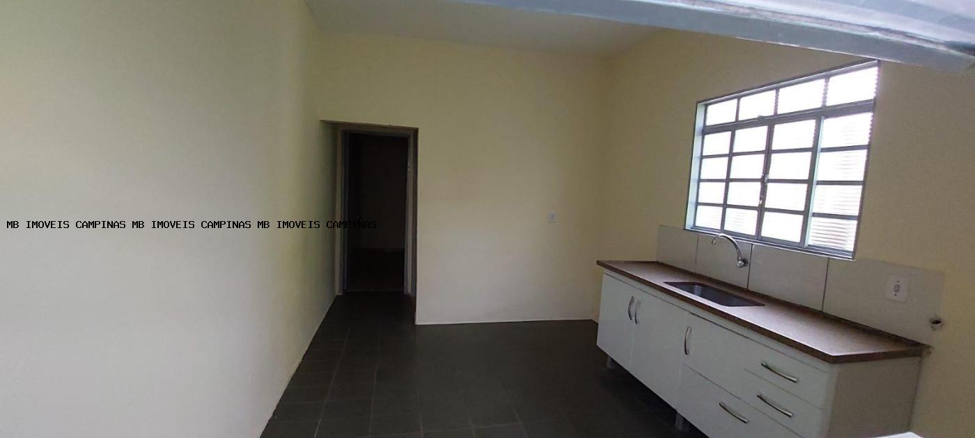 Casa à venda com 6 quartos, 300m² - Foto 12