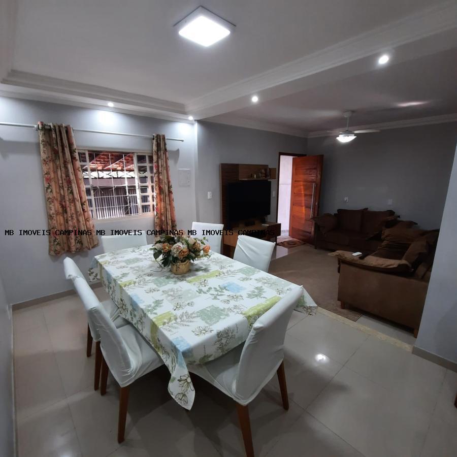 Casa à venda com 3 quartos, 262m² - Foto 5