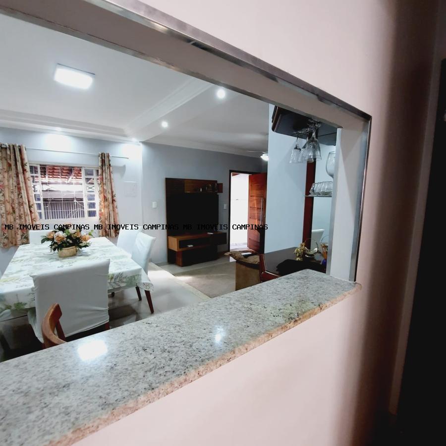 Casa à venda com 3 quartos, 262m² - Foto 6