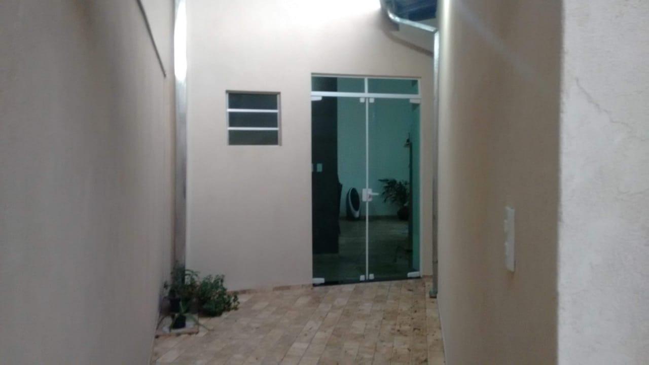 Casa à venda com 3 quartos, 300m² - Foto 18