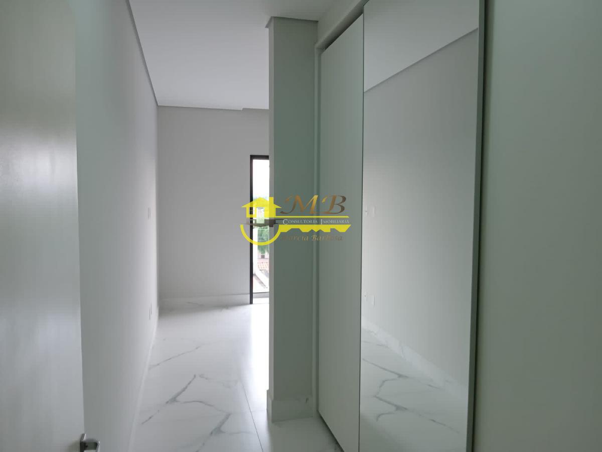 Casa à venda com 3 quartos, 206m² - Foto 22