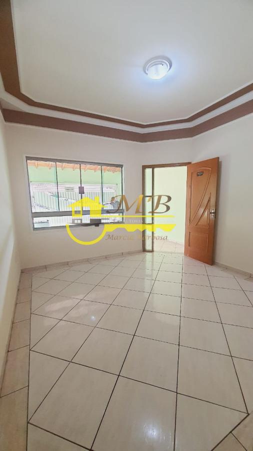 Casa à venda com 3 quartos, 140m² - Foto 2