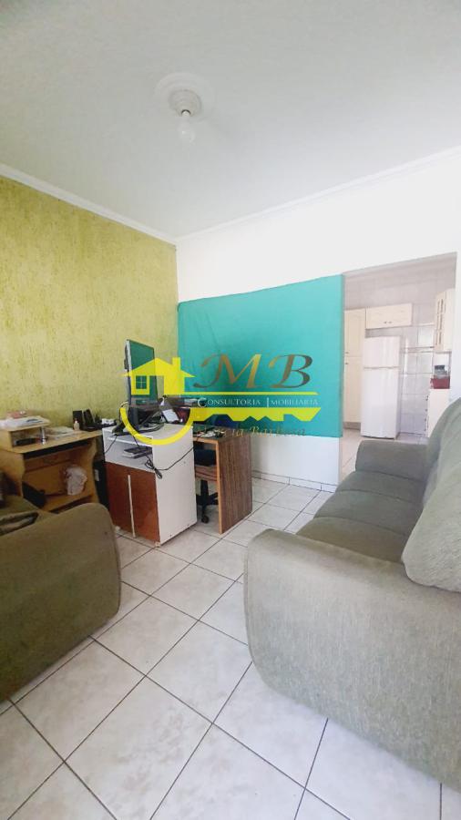 Casa à venda com 3 quartos, 150m² - Foto 2