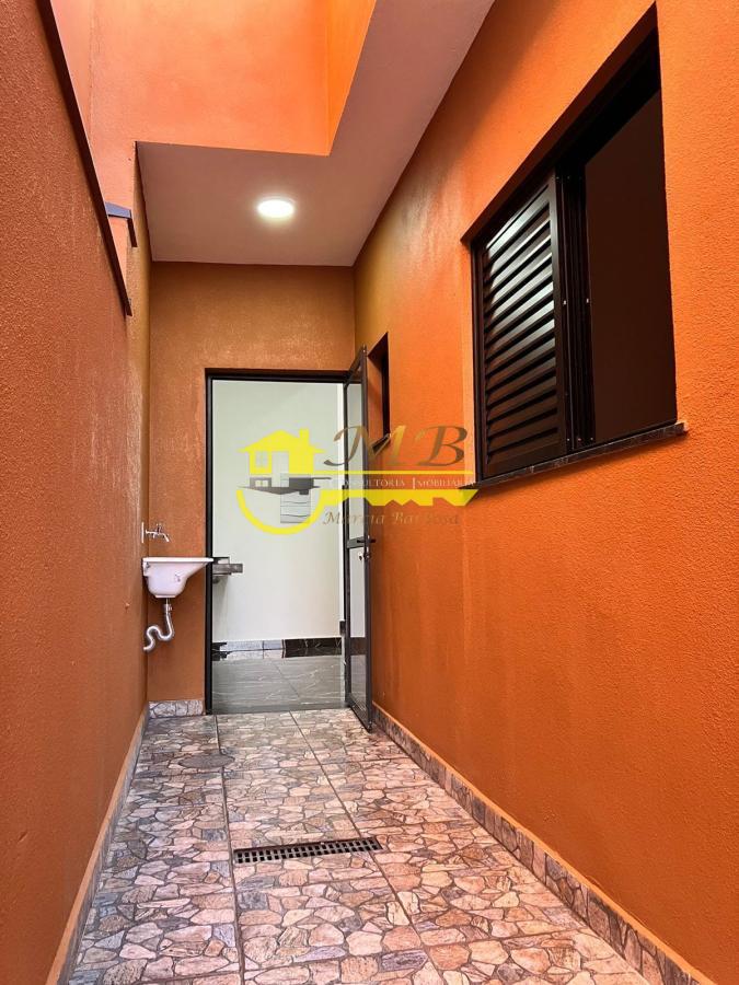 Casa à venda com 3 quartos, 150m² - Foto 16