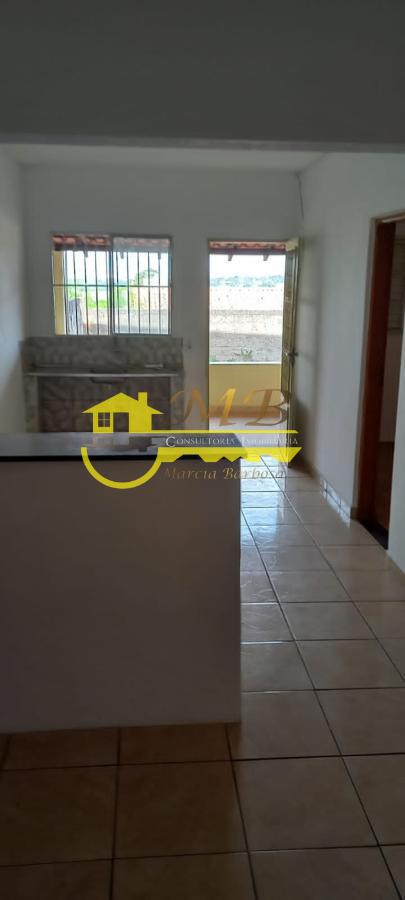 Casa à venda com 6 quartos, 174m² - Foto 12