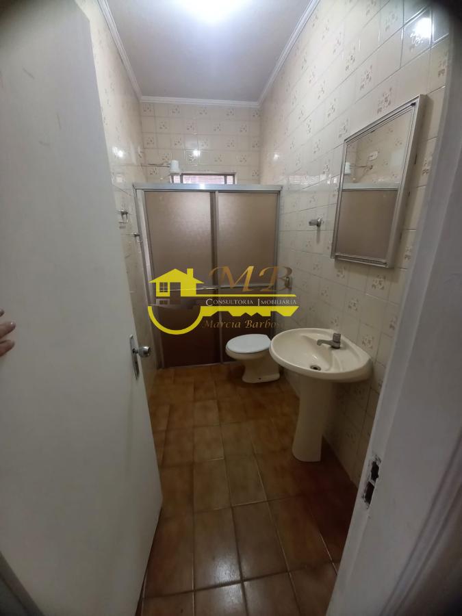 Casa à venda com 3 quartos, 250m² - Foto 4