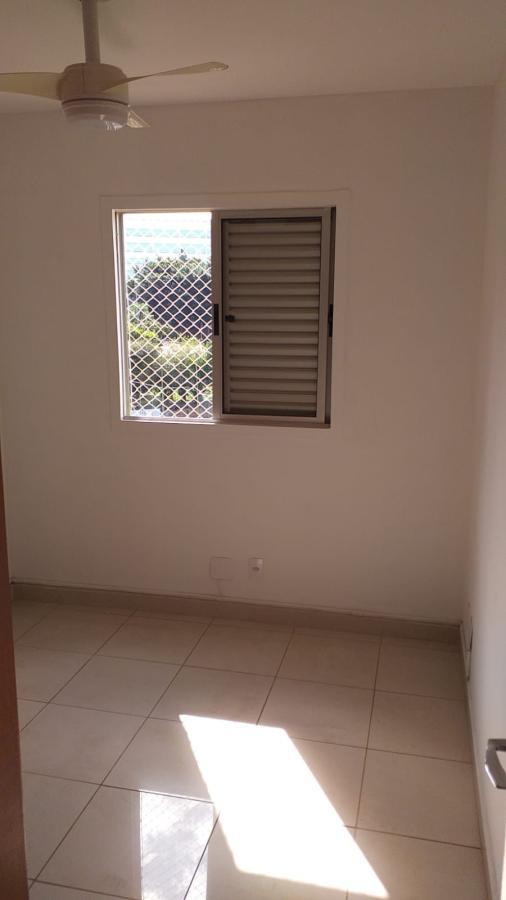 Apartamento à venda com 3 quartos, 70m² - Foto 9