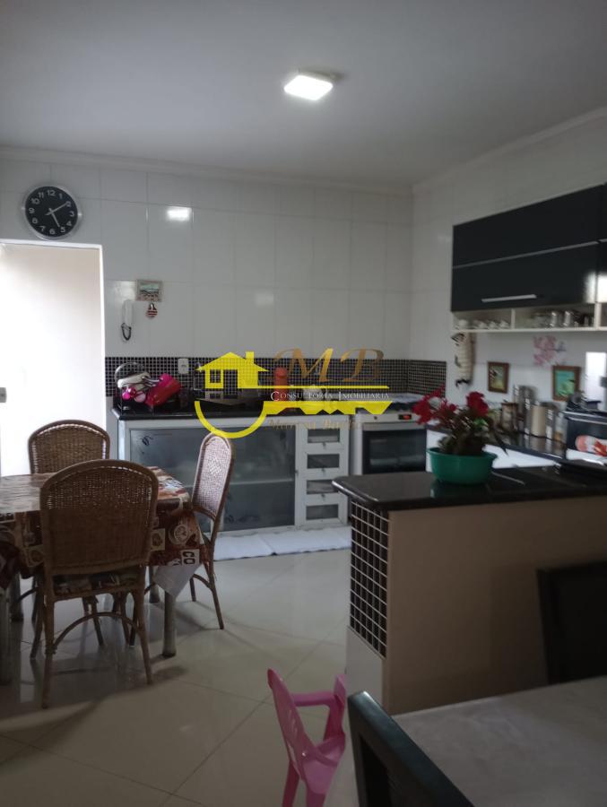 Casa à venda com 3 quartos, 270m² - Foto 5