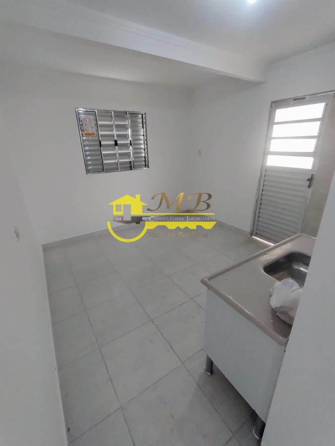 Casa à venda com 2 quartos, 250m² - Foto 9