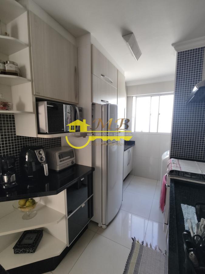 Apartamento à venda com 3 quartos - Foto 8