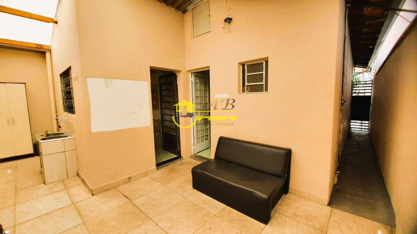 Prédio Inteiro à venda com 2 quartos, 180m² - Foto 34