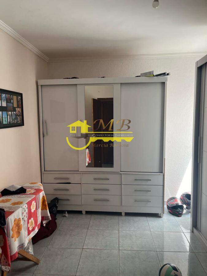 Casa à venda com 3 quartos, 300m² - Foto 8