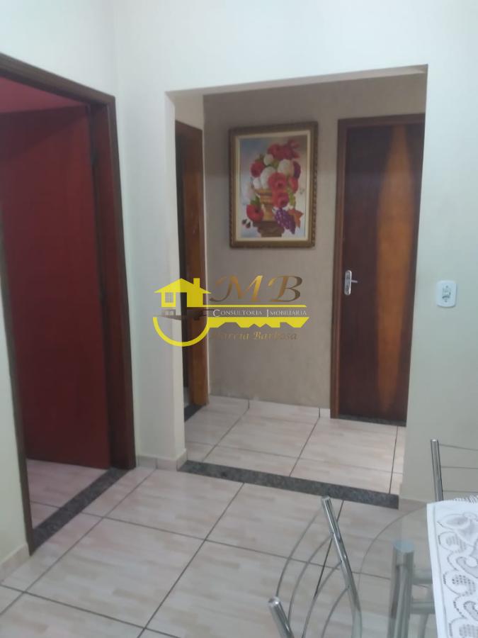 Casa à venda com 2 quartos, 300m² - Foto 10