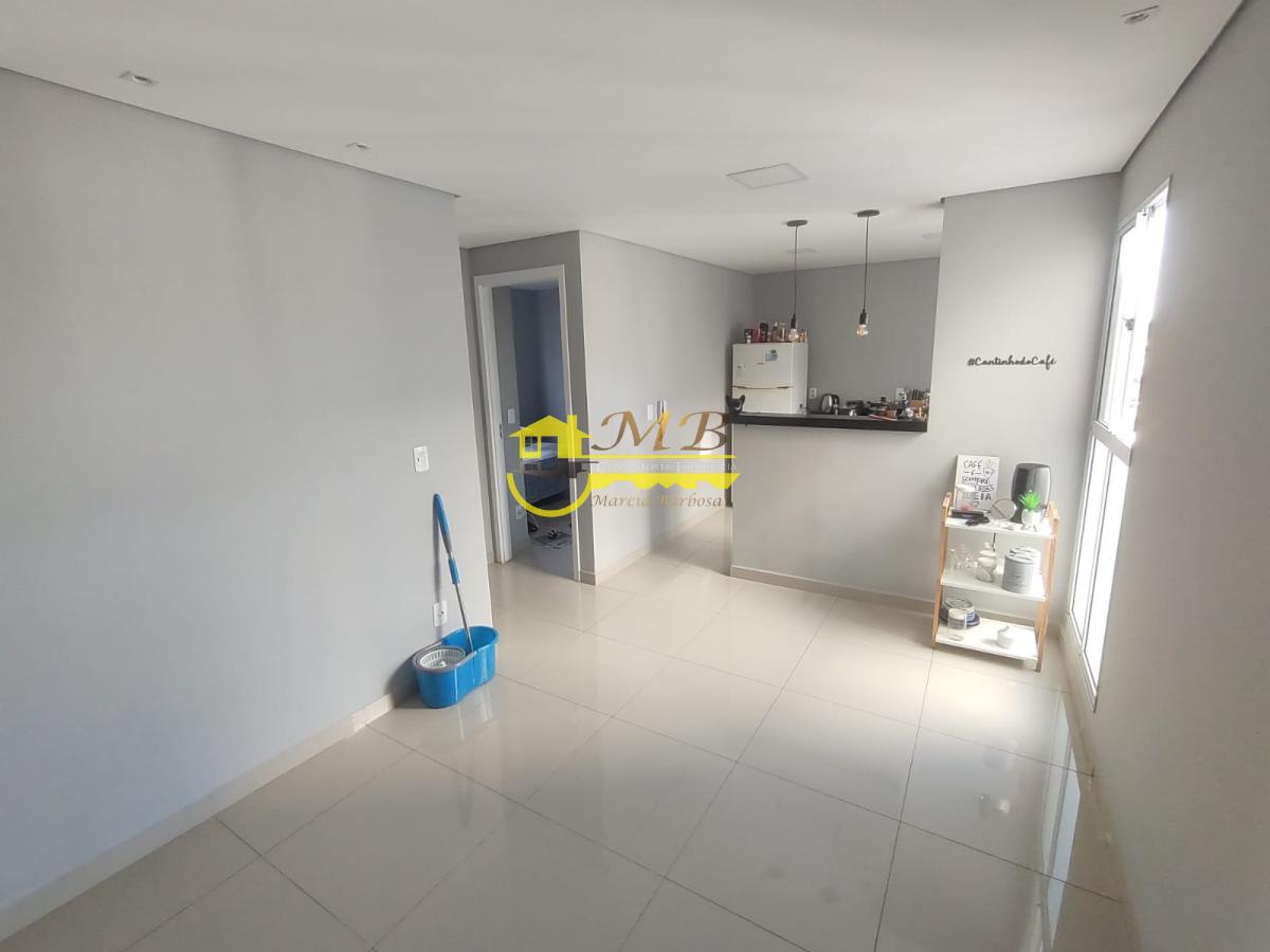 Apartamento à venda com 2 quartos, 45m² - Foto 4