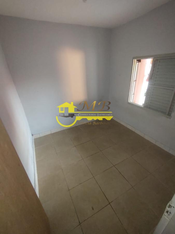 Casa à venda com 4 quartos, 250m² - Foto 11