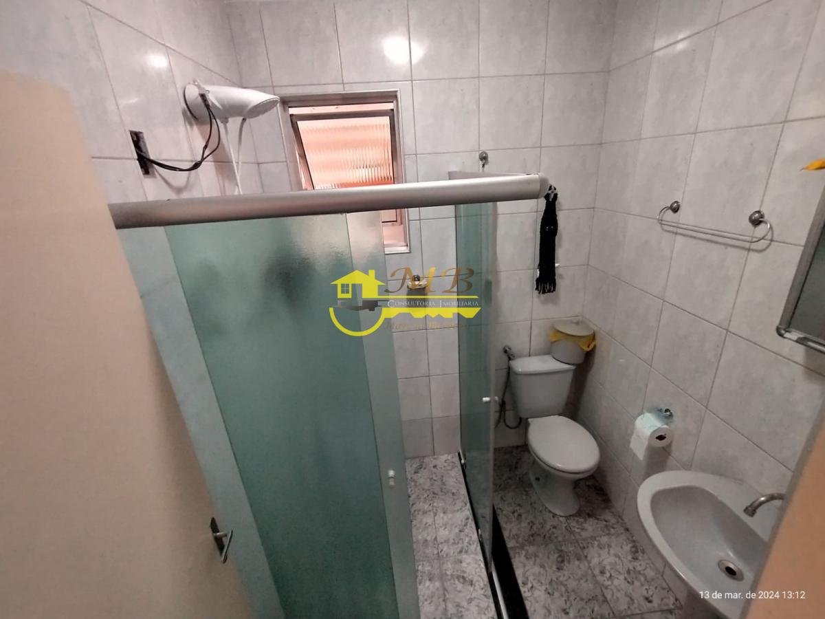 Casa à venda com 5 quartos, 360m² - Foto 13