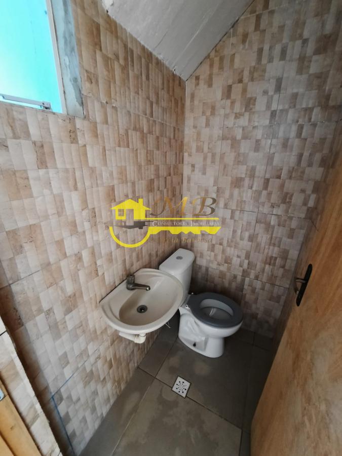 Casa à venda com 7 quartos, 250m² - Foto 35