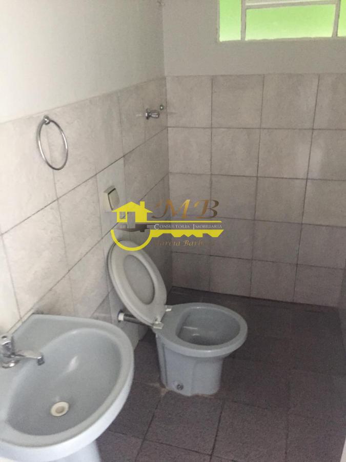 Casa à venda com 2 quartos, 200m² - Foto 14