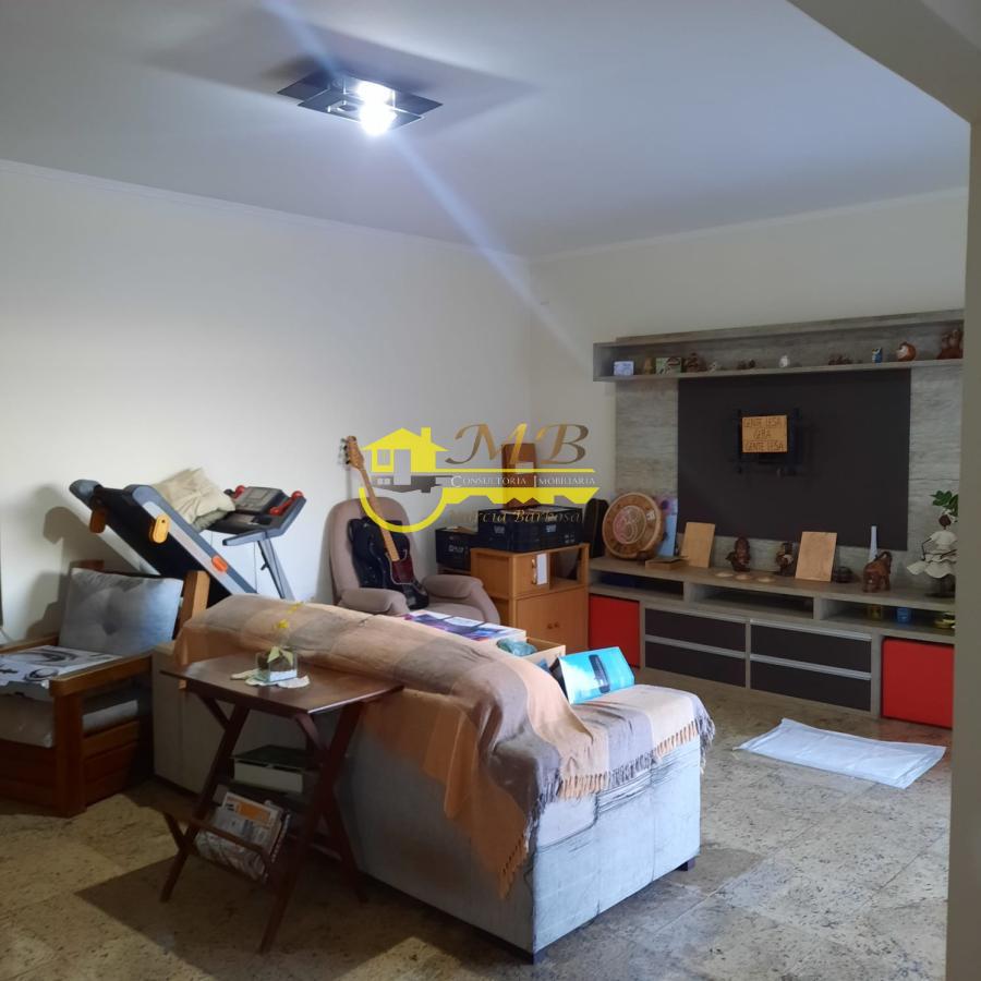 Casa à venda com 3 quartos, 192m² - Foto 7